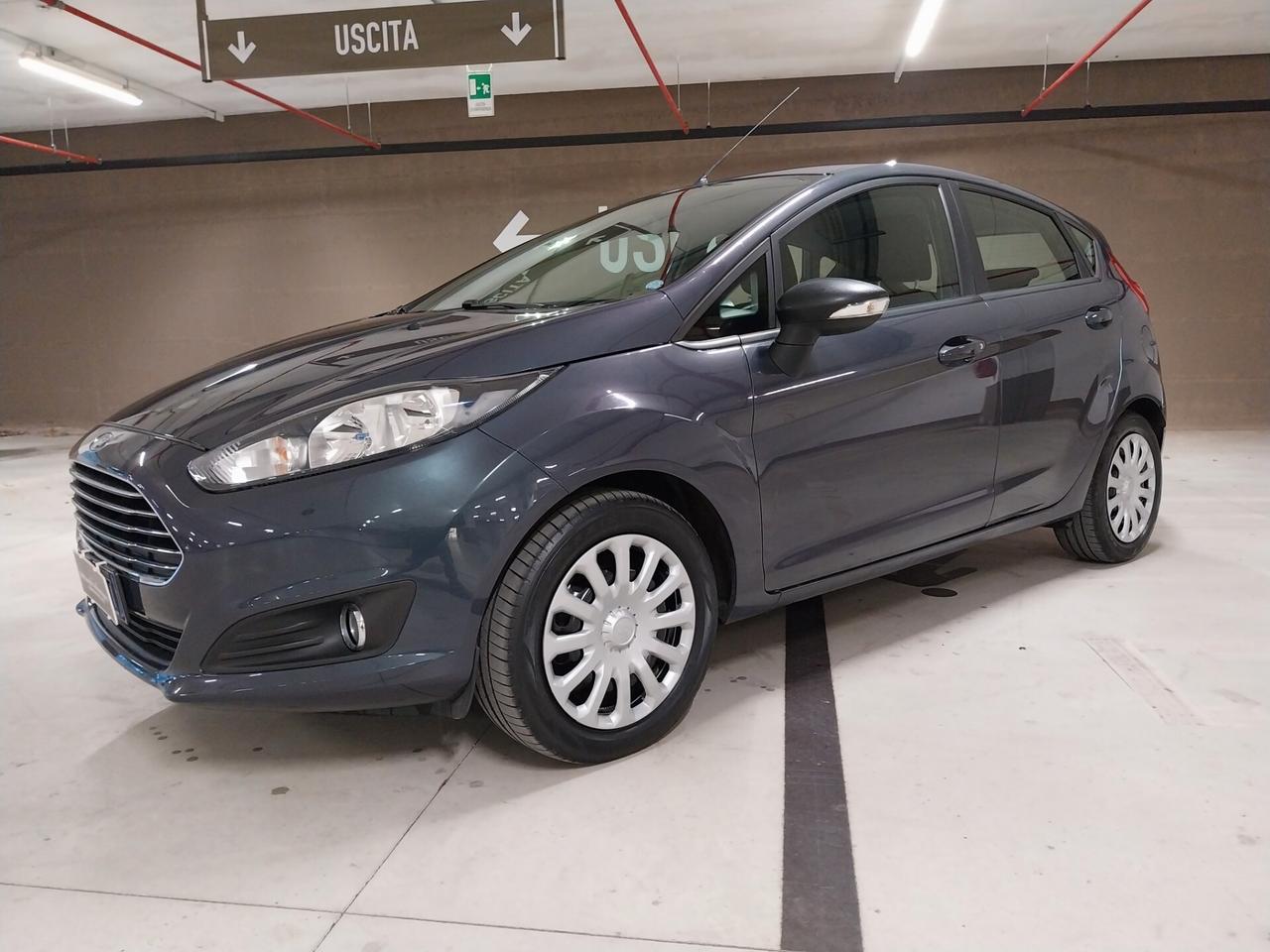 Ford Fiesta 1.5 TDCi 75CV 5 porte - ok neopatentati