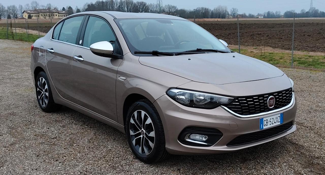 Fiat Tipo 1.0 4 porte