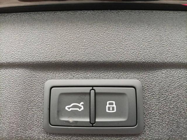 AUDI A5 Avant S line TDI S-tronic MHEV