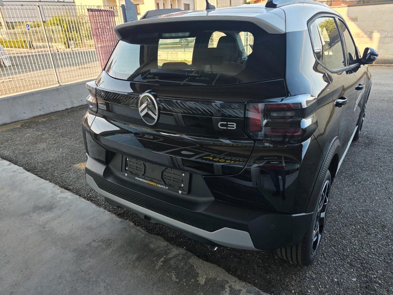 Citroen C3 PLUS 100 CV KM0 TETTO BIANCO NESSUN OBBLIGO FINANZIARIO