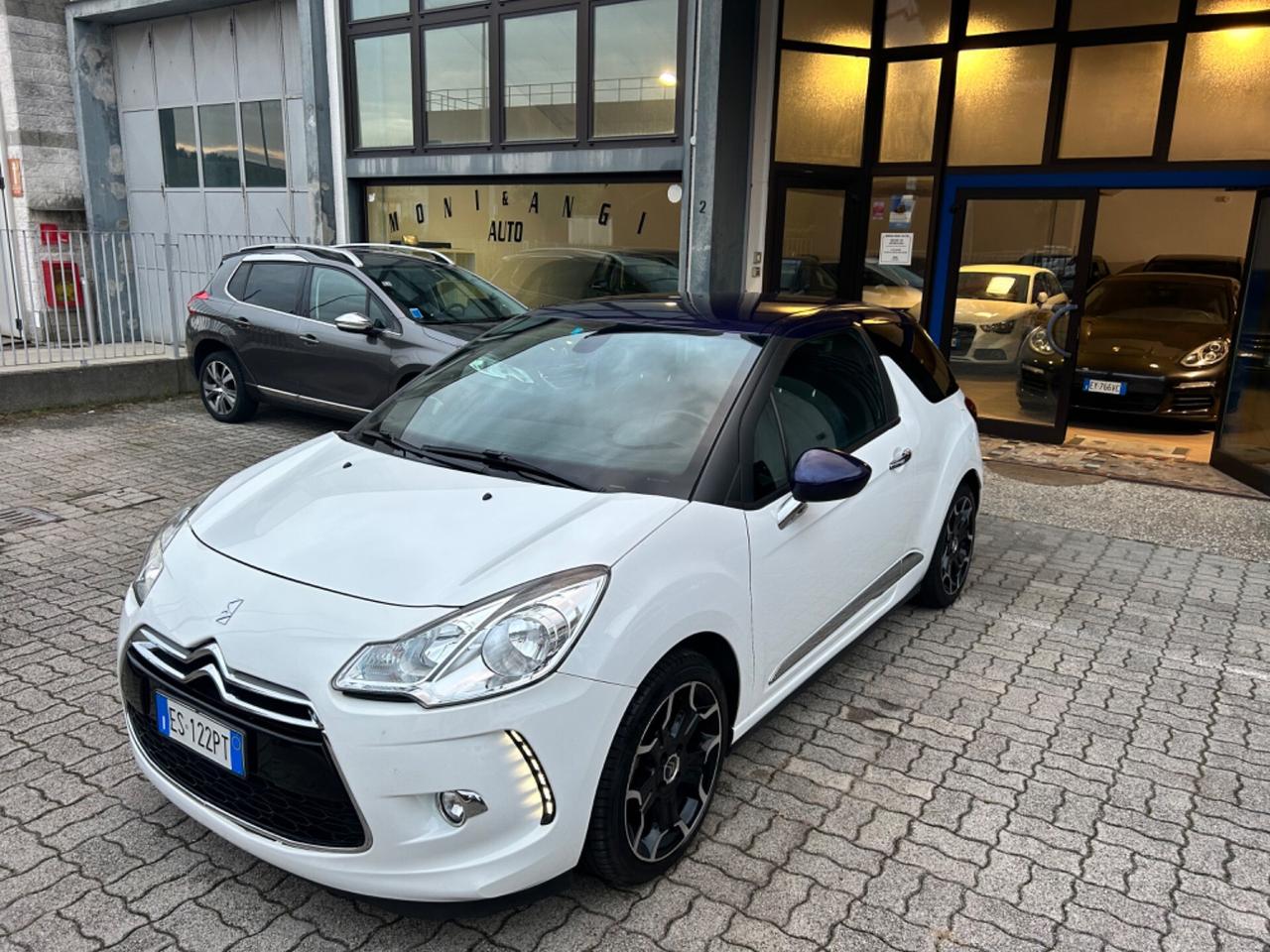 Ds DS3 DS 3 1.2 VTi 82 Just Black