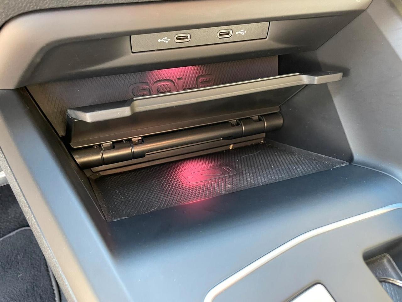 Volkswagen Golf 2.0 TDI GTD DSG-HEADUP DISPLY-HARMAN KARDON-CECHI R