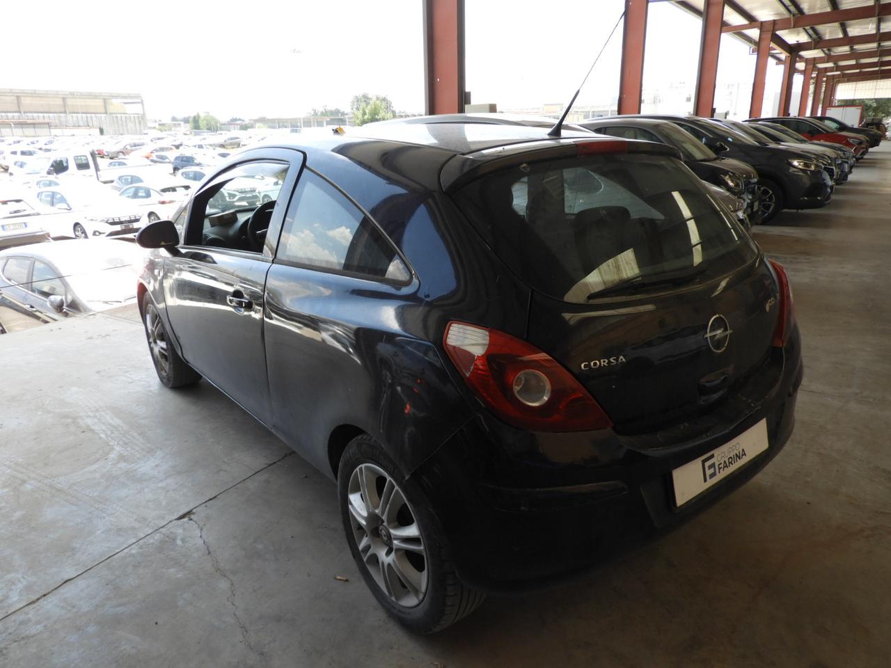 OPEL Corsa IV 2006 - Corsa 3p 1.2 Enjoy