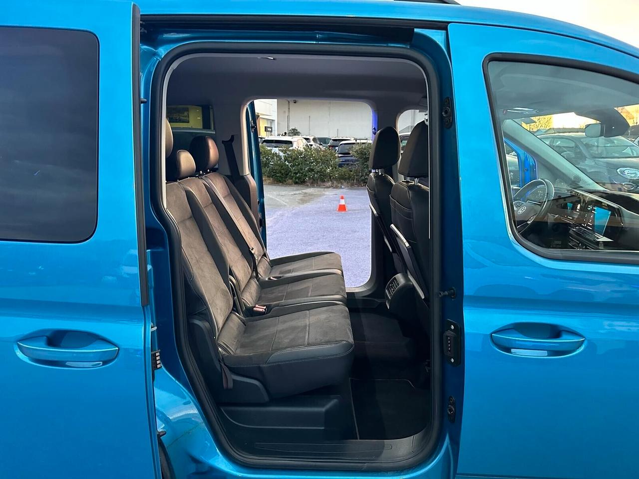 Volkswagen Caddy Pianale Ribassato 2.0 TDI 122 CV DSG Style PERFETTO STATO GENERALE !