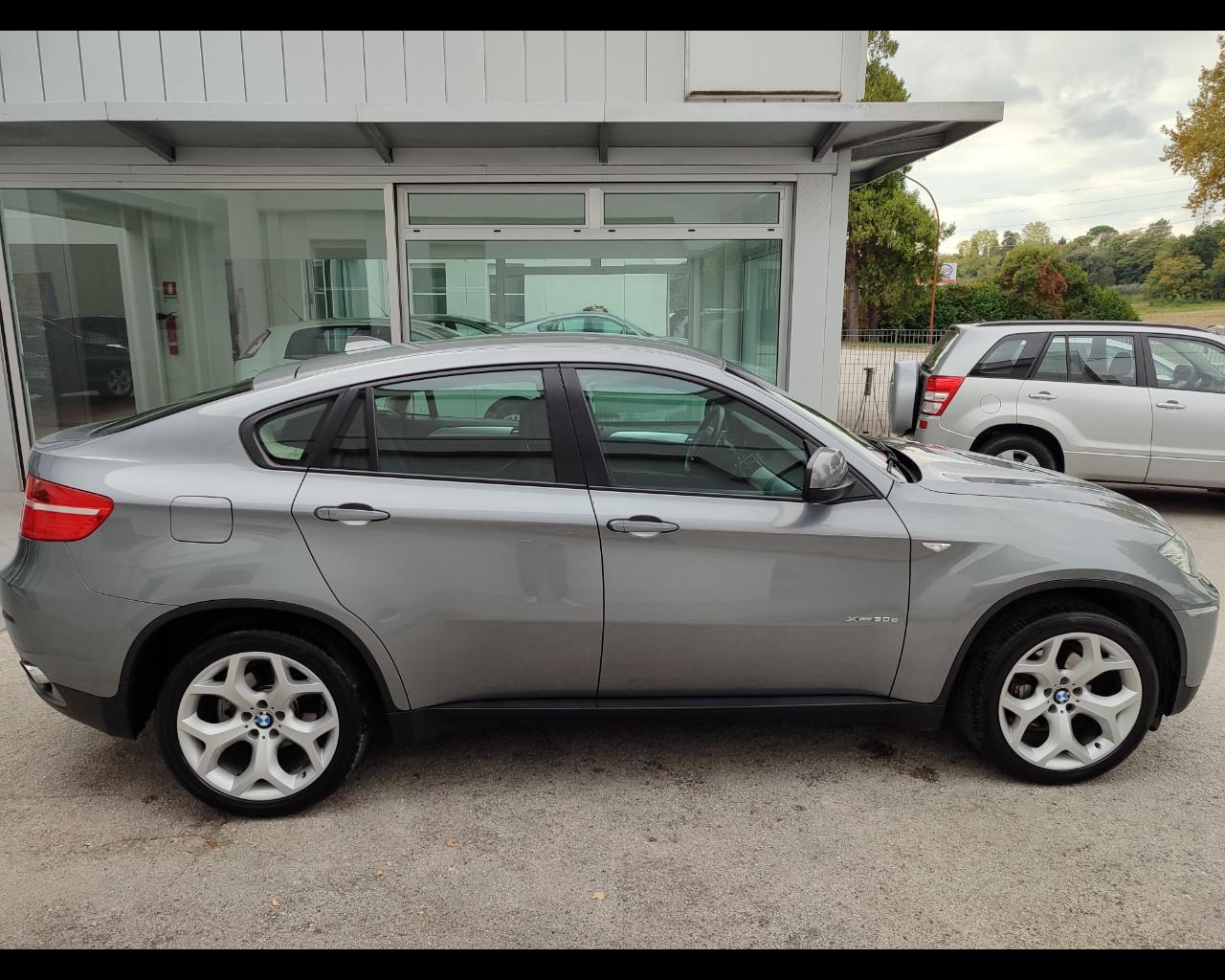 BMW X6 (E71/72) - X6 xDrive30d Attiva