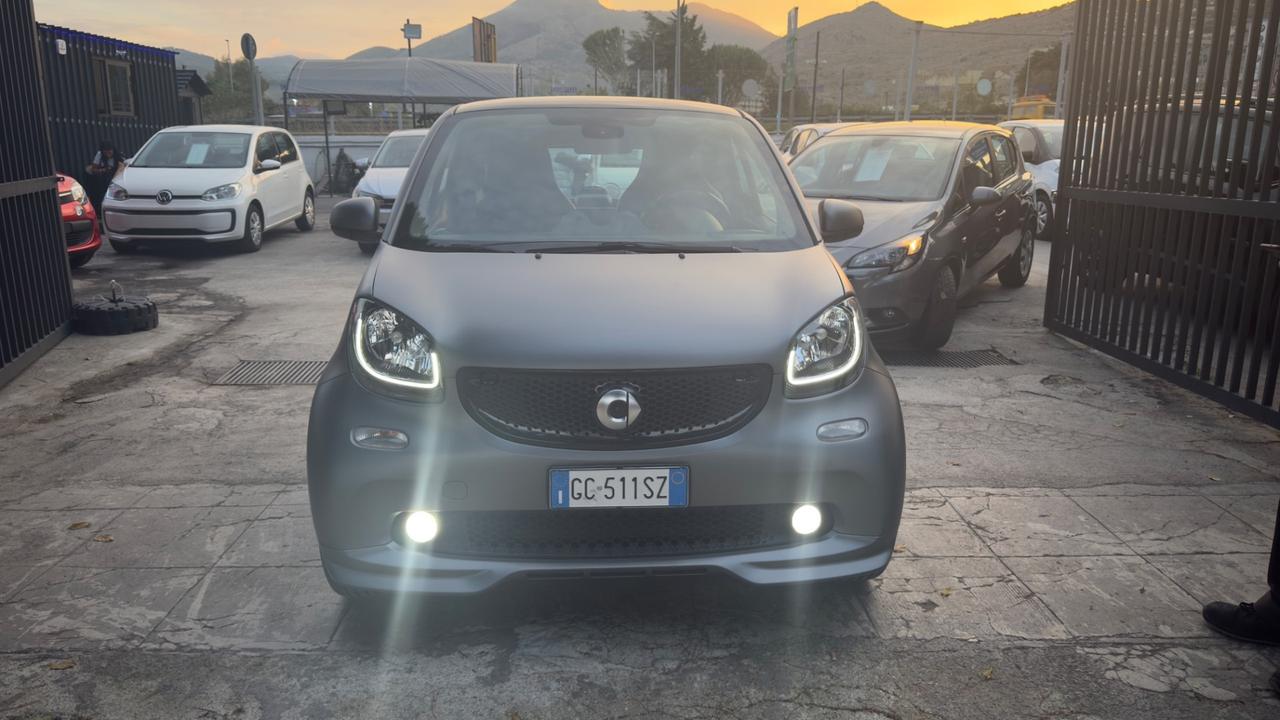 Smart ForTwo 90 0.9 Turbo Allestimento Brabus