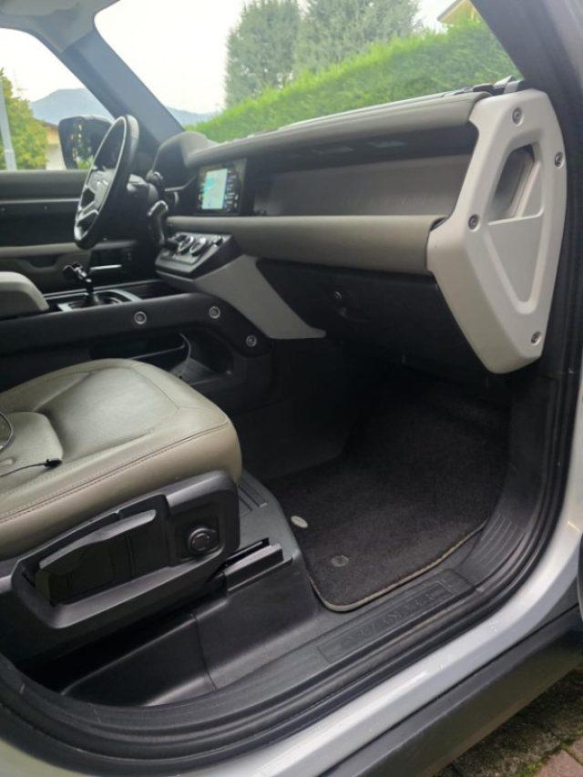 LAND ROVER Defender 110 3.0D I6 200 CV AWD Auto X-Dynamic SE