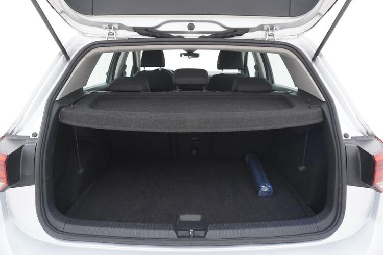 Volkswagen Golf Life DSG BR493944 1.0 Mild Hybrid 110CV