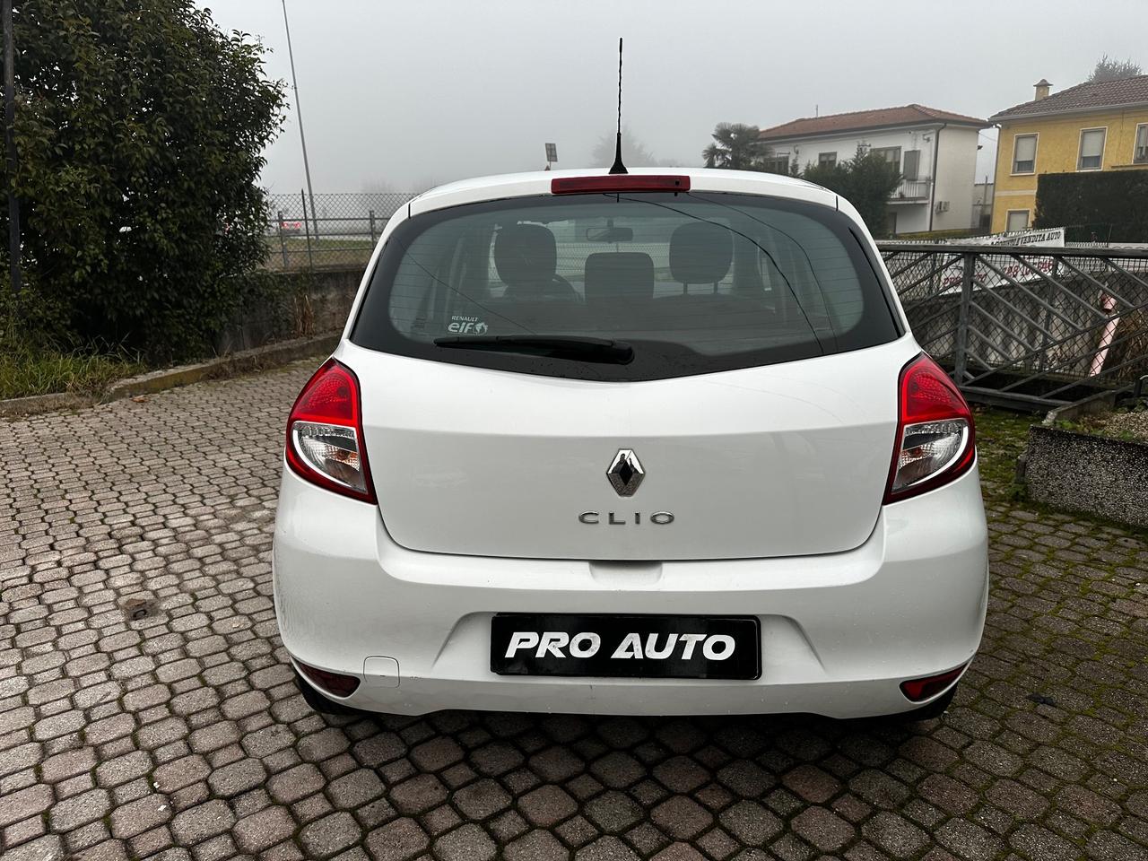 Renault Clio 1.2 16V 5 porte GPL Dynamique