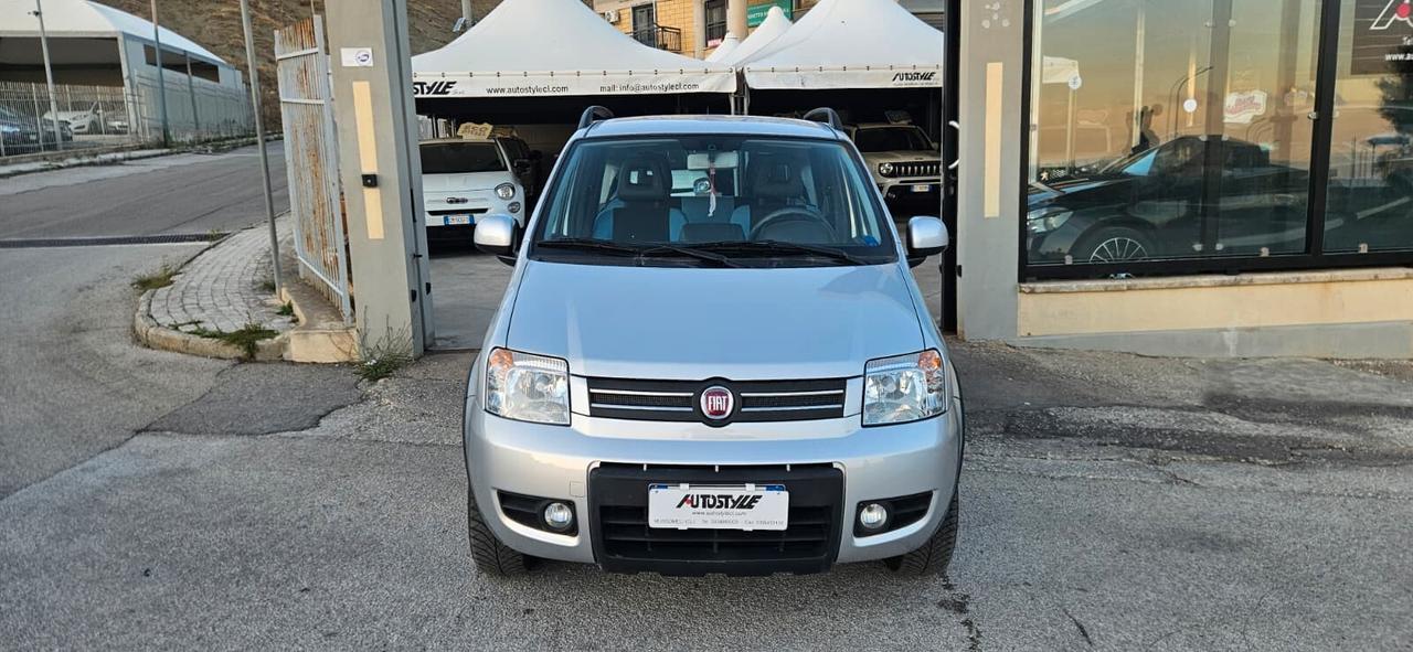 Fiat Panda 1.2 4x4 Climbing