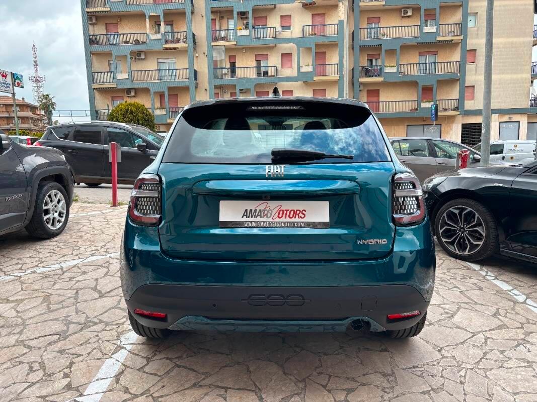 Fiat 600 1.2 hybrid Icon 110cv auto