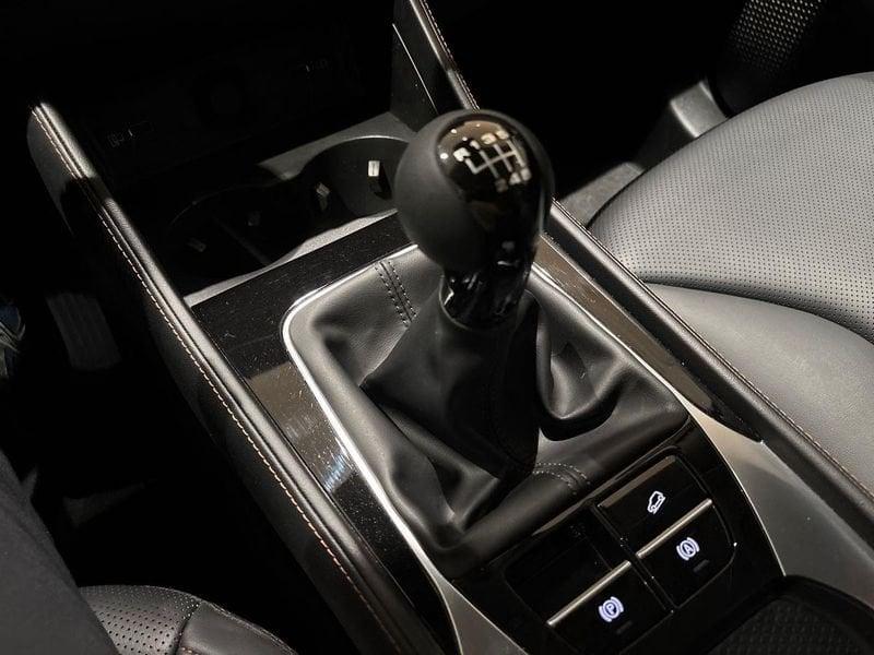 MG HS 1.5 Luxury
