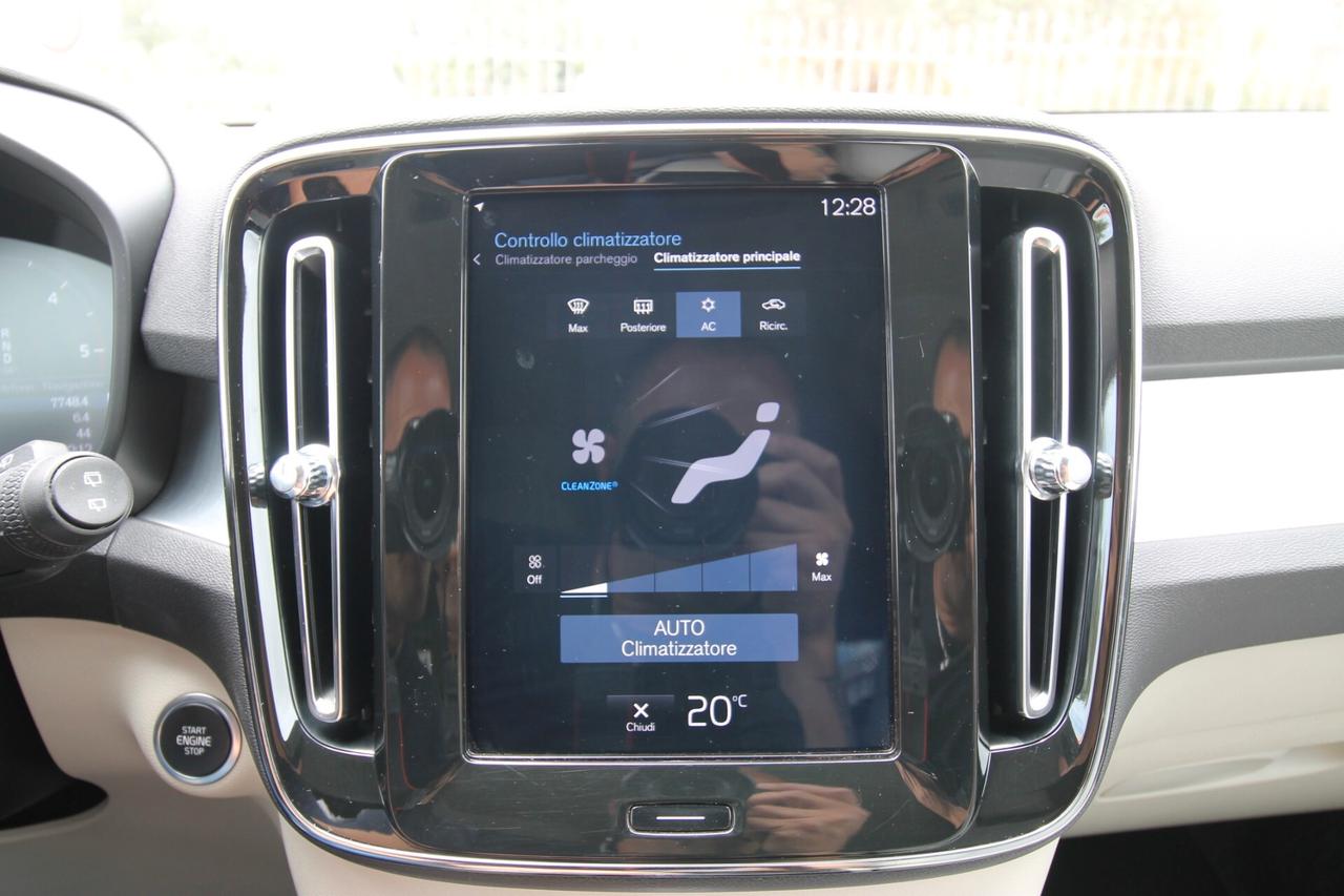 Volvo XC40 2.0 D3 150cv Momentum Geartronic | 2019