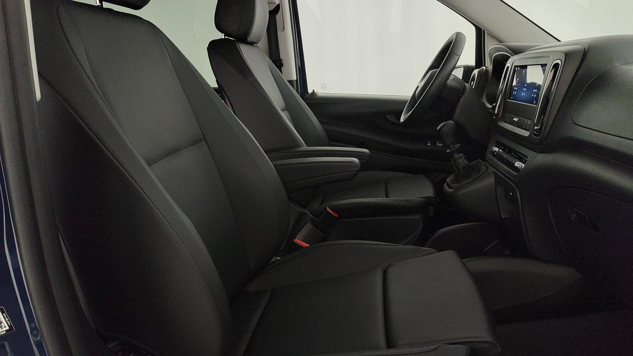Mercedes-Benz Vito III - vito 114 cdi compact mixto