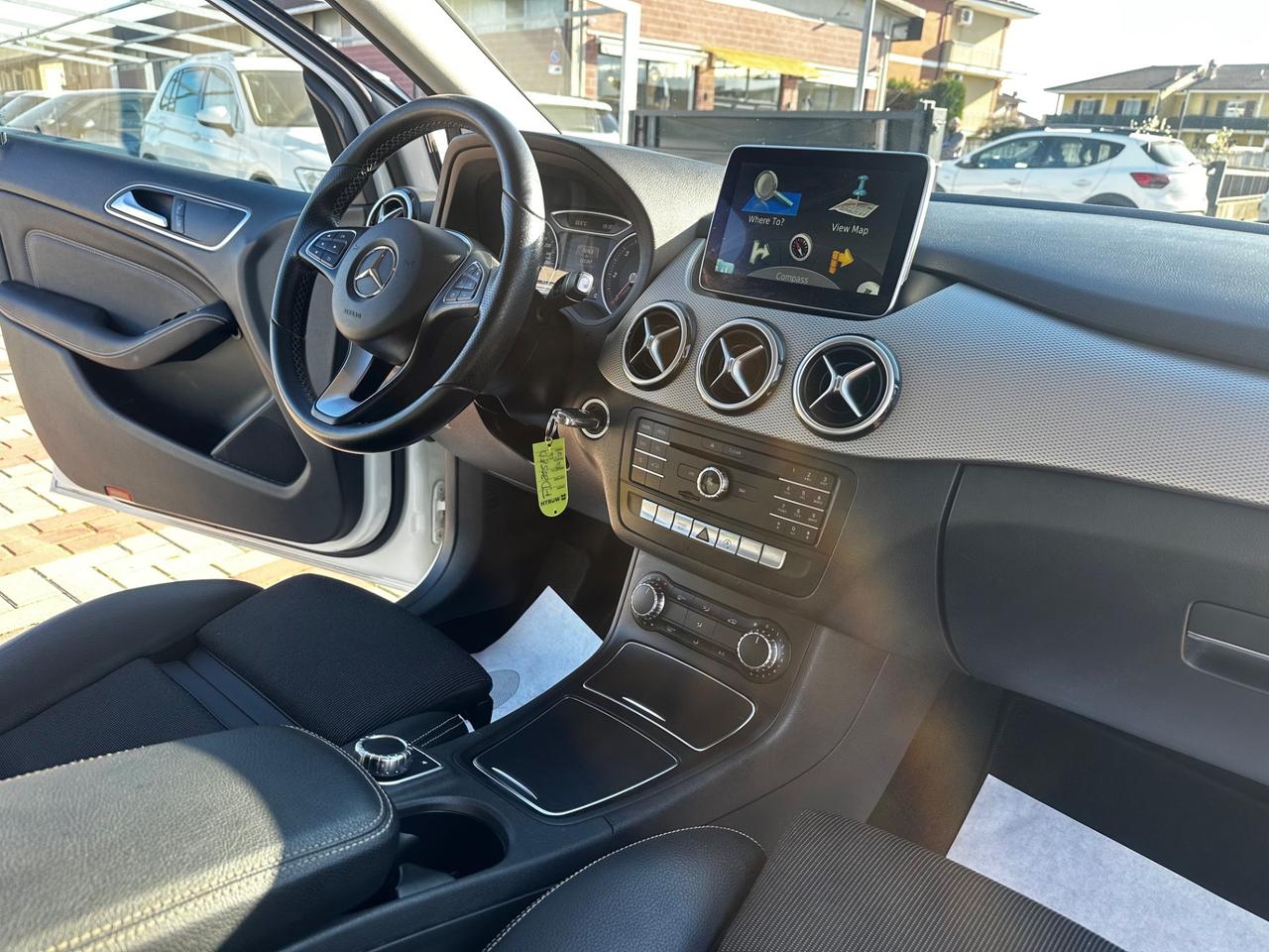 Mercedes-benz B 180D 109CV AUT. OK NEOPATENTATI
