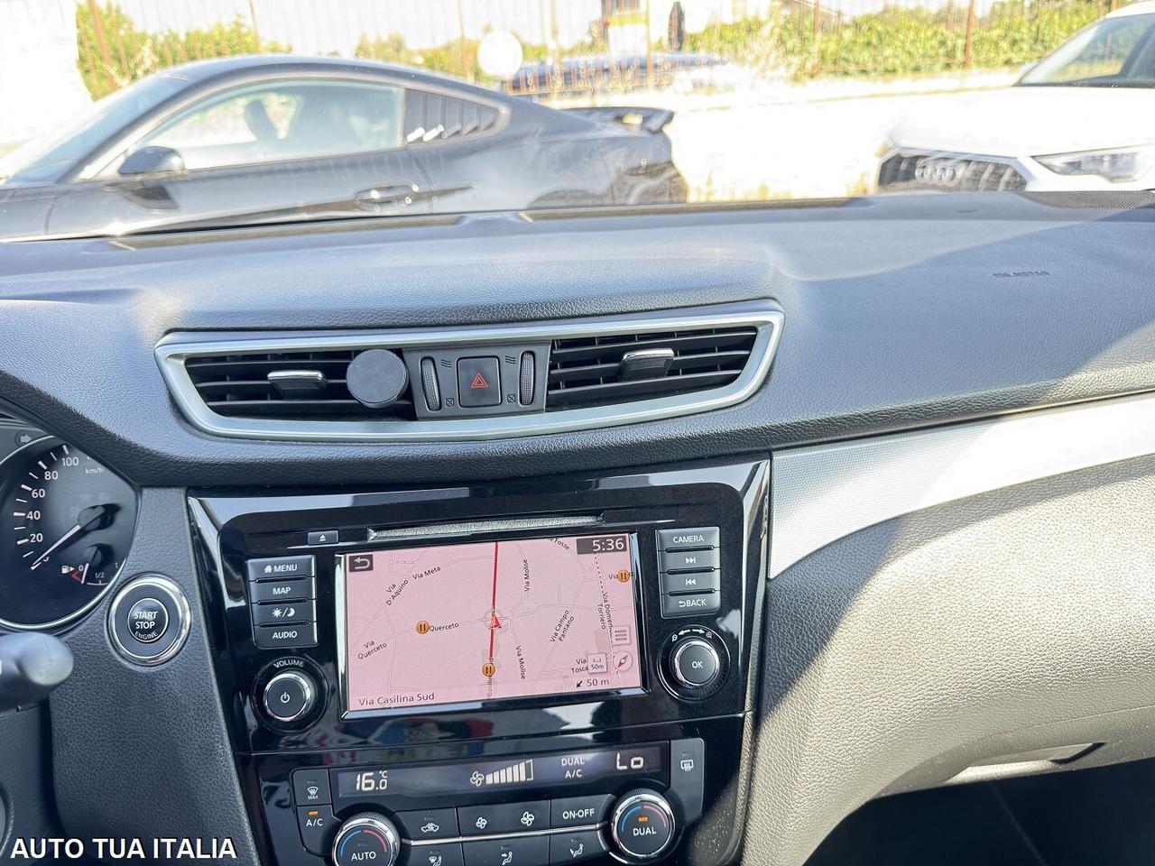 nissan qashqai 1.5 dci tekna tetto navi