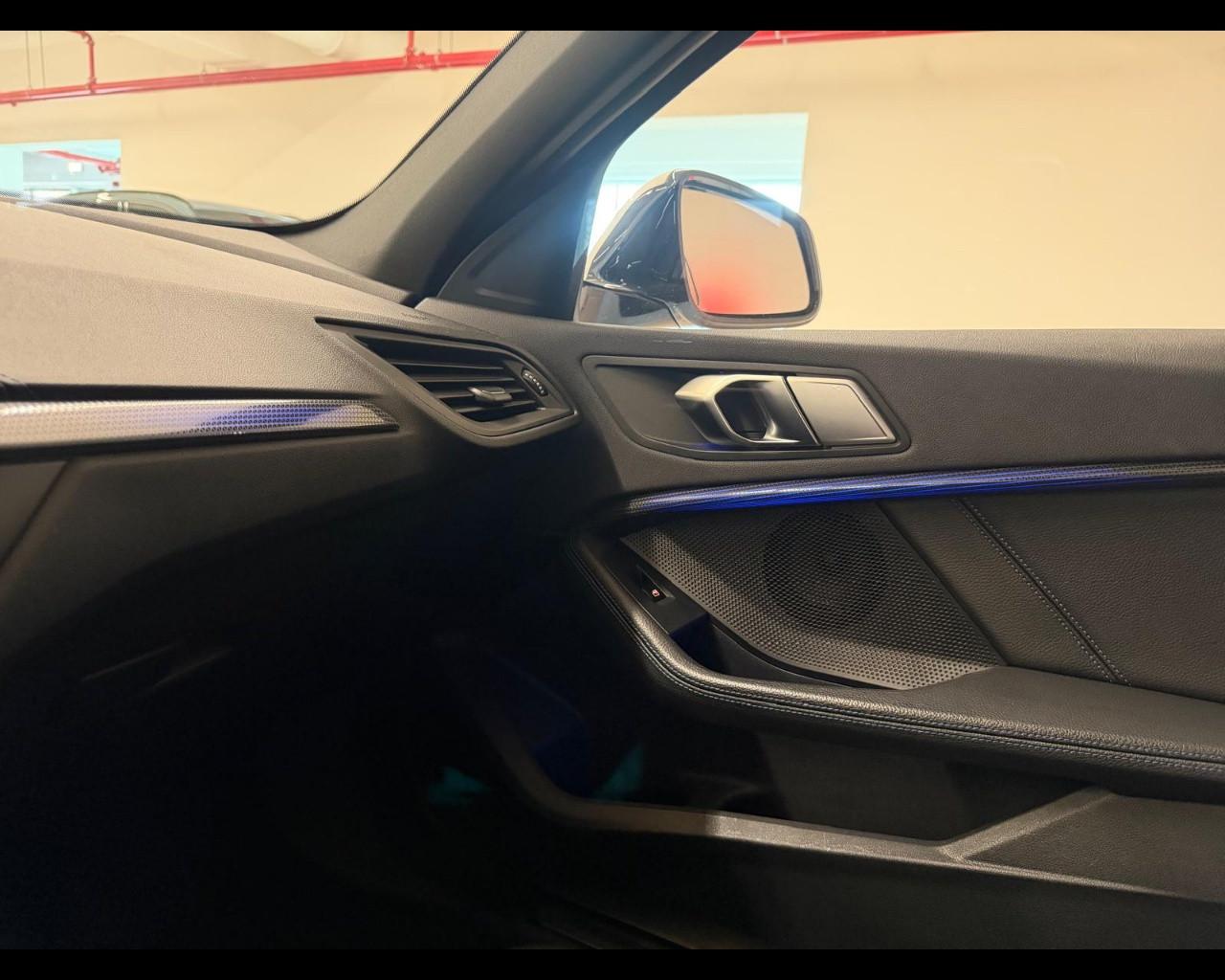 BMW Serie 1 (F40) - 116d 5p. Msport