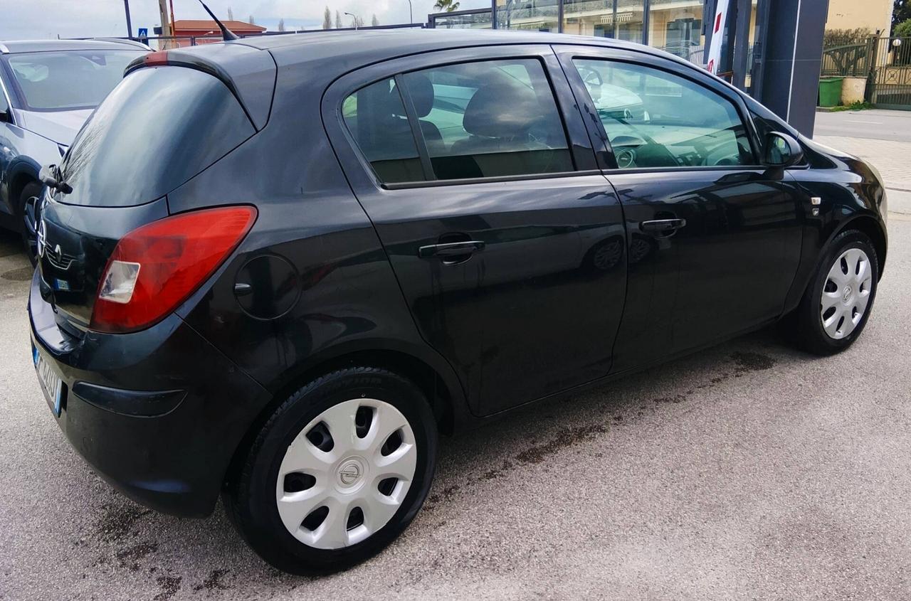 Opel Corsa 1.3 CDTI 75CV