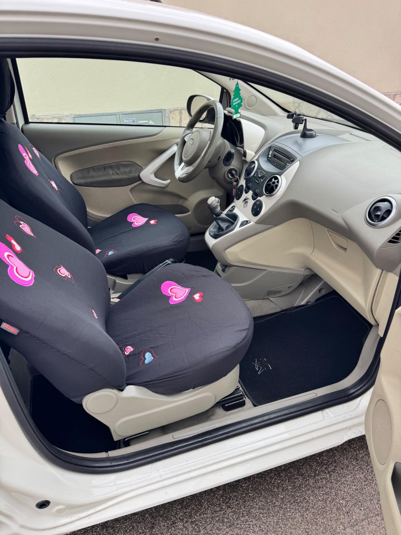 Ford Ka 1.3 TDCi 75CV Titanium