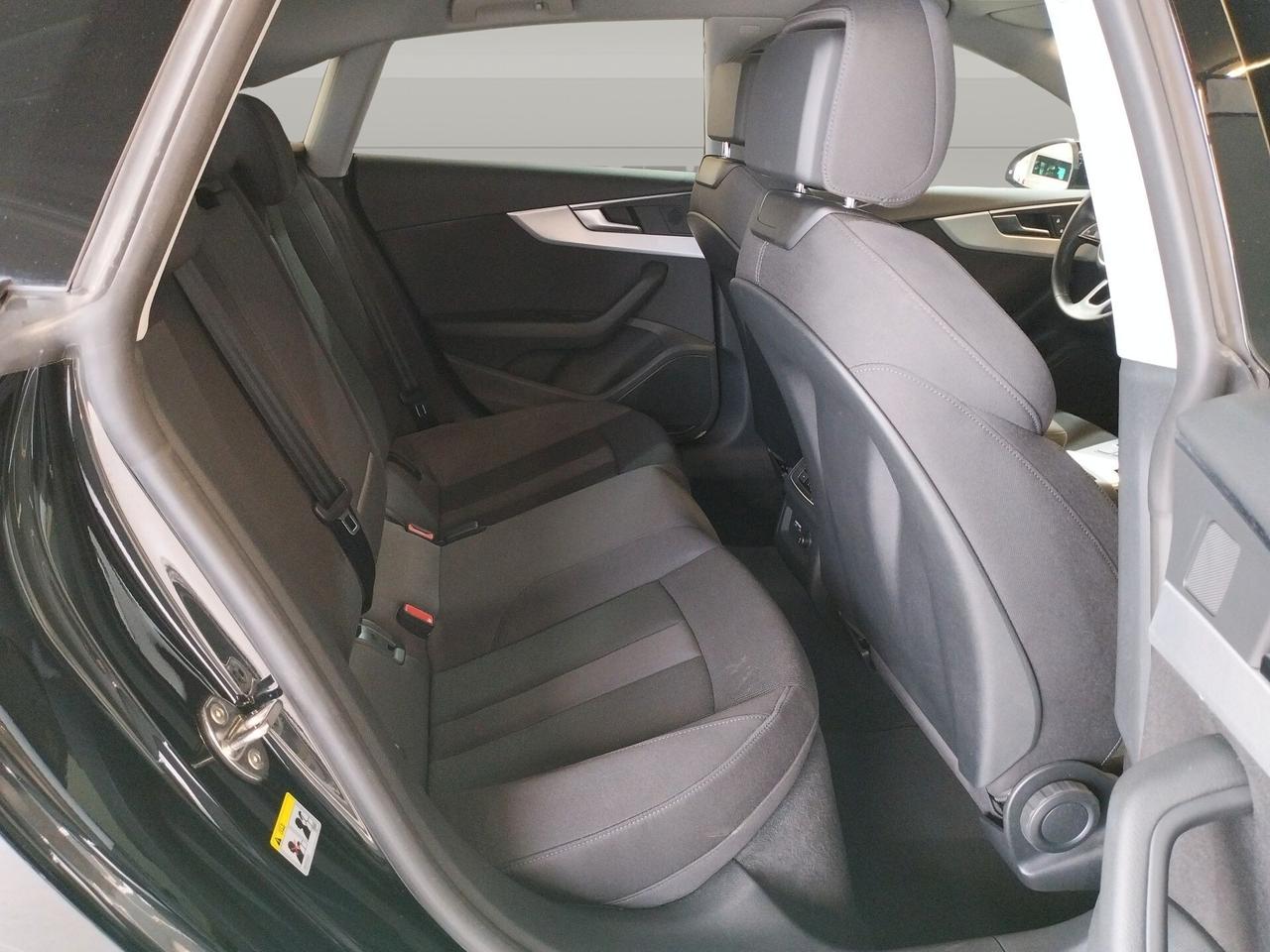 Audi A5 Sportback 40 2.0 tdi mhev s-line s-tronic