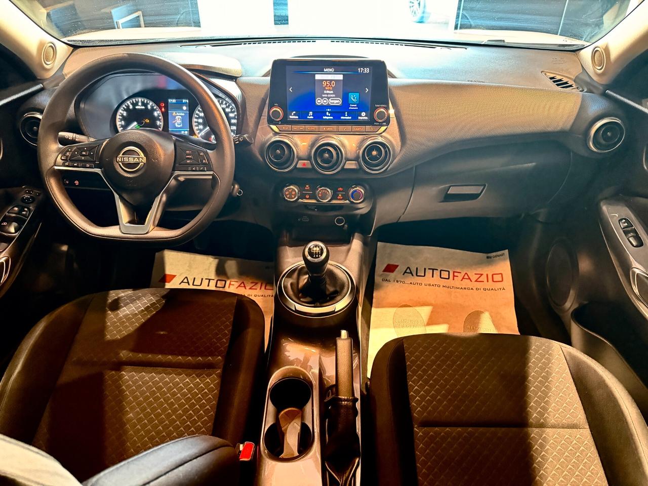 Nissan Juke 1.0 DIG-T 114 CV Acenta Business