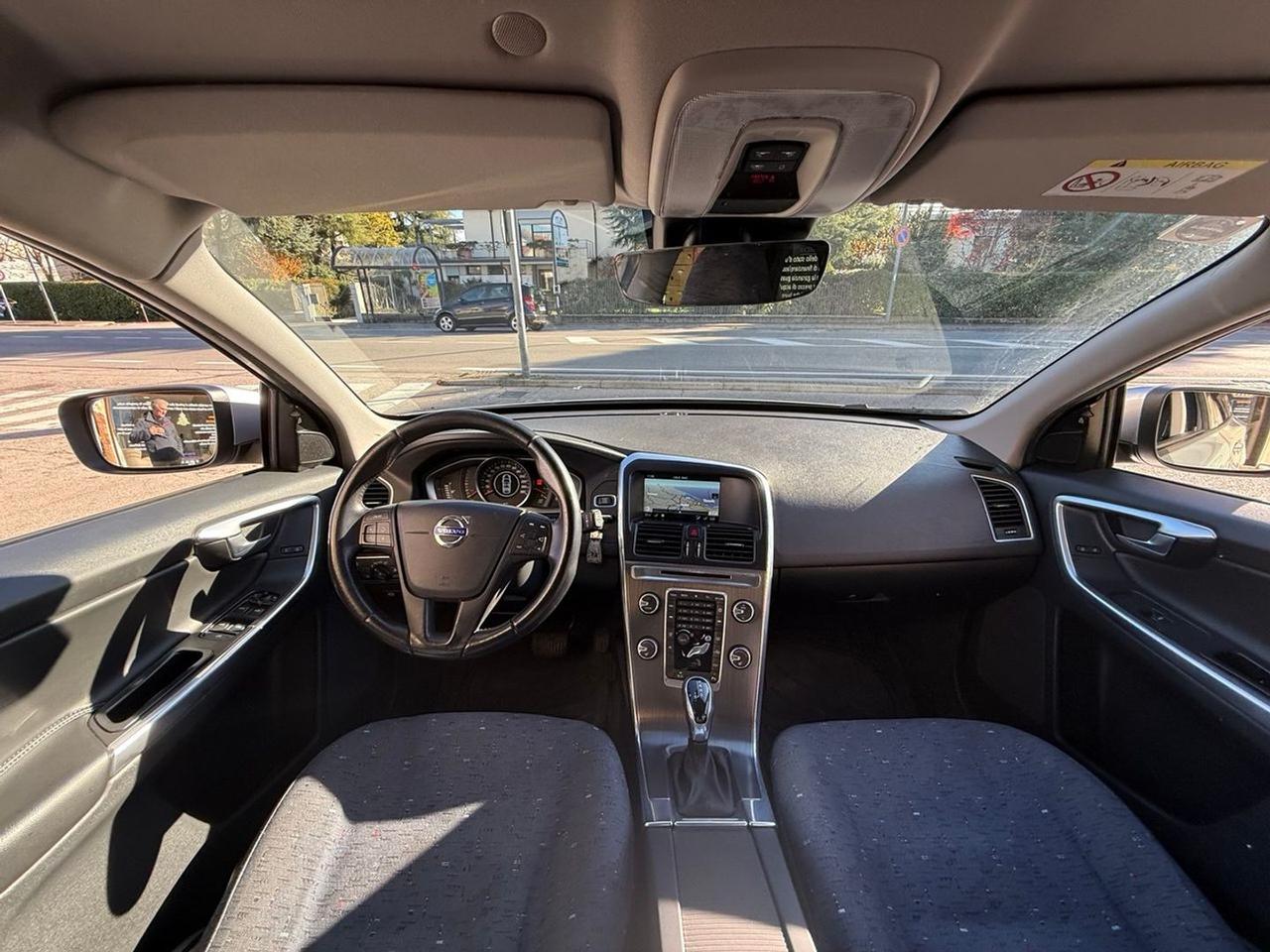 Volvo XC 60 Business 2.0 D4 #8045