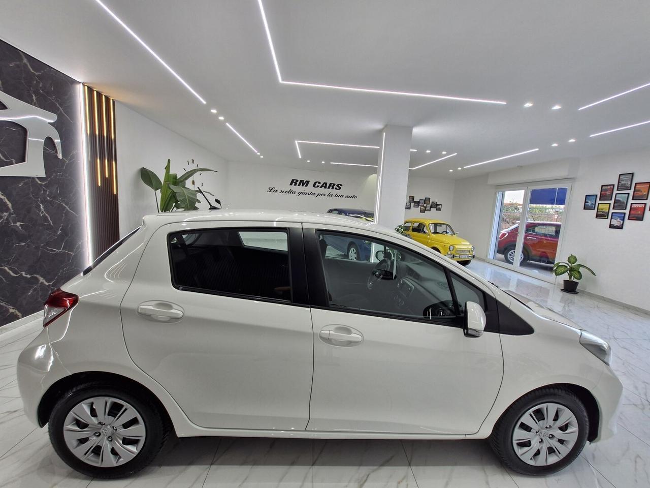 TOYOTA YARIS 1.0 BENZINA 69CV X NEOPATENTATI