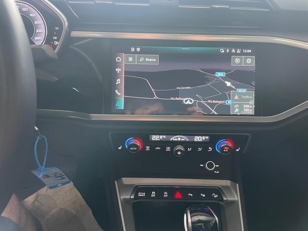 Audi Q3 35 TDI quattro S tronic Business