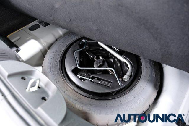FIAT 500 1.0 HYBRID DOLCEVITA NEOPATENTATI