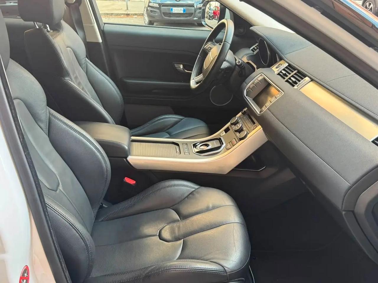Land Rover Range Evoque 2.2 TD4 5p. Pure Tech Pack