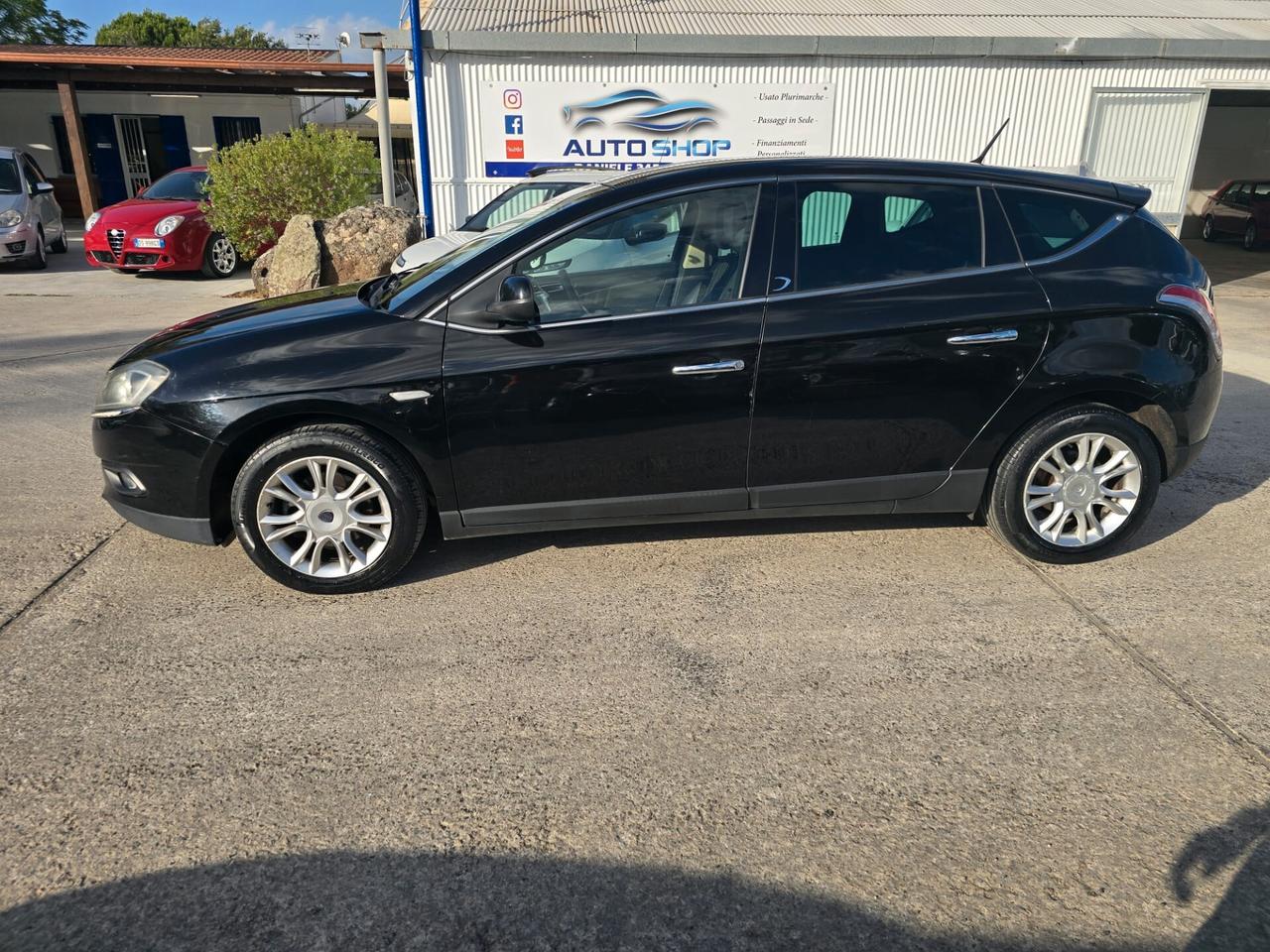Lancia Delta 1.6 MJT DPF Silver