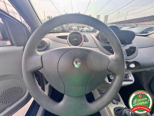 RENAULT Twingo 1.2 8V Confort