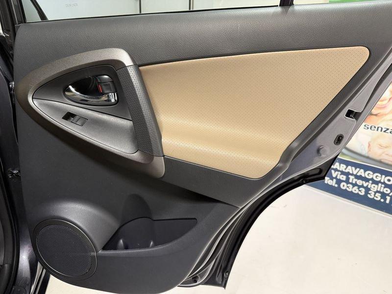 Toyota RAV4 RAV4 Crossover 2.2 d-4d Executive 150cv auto