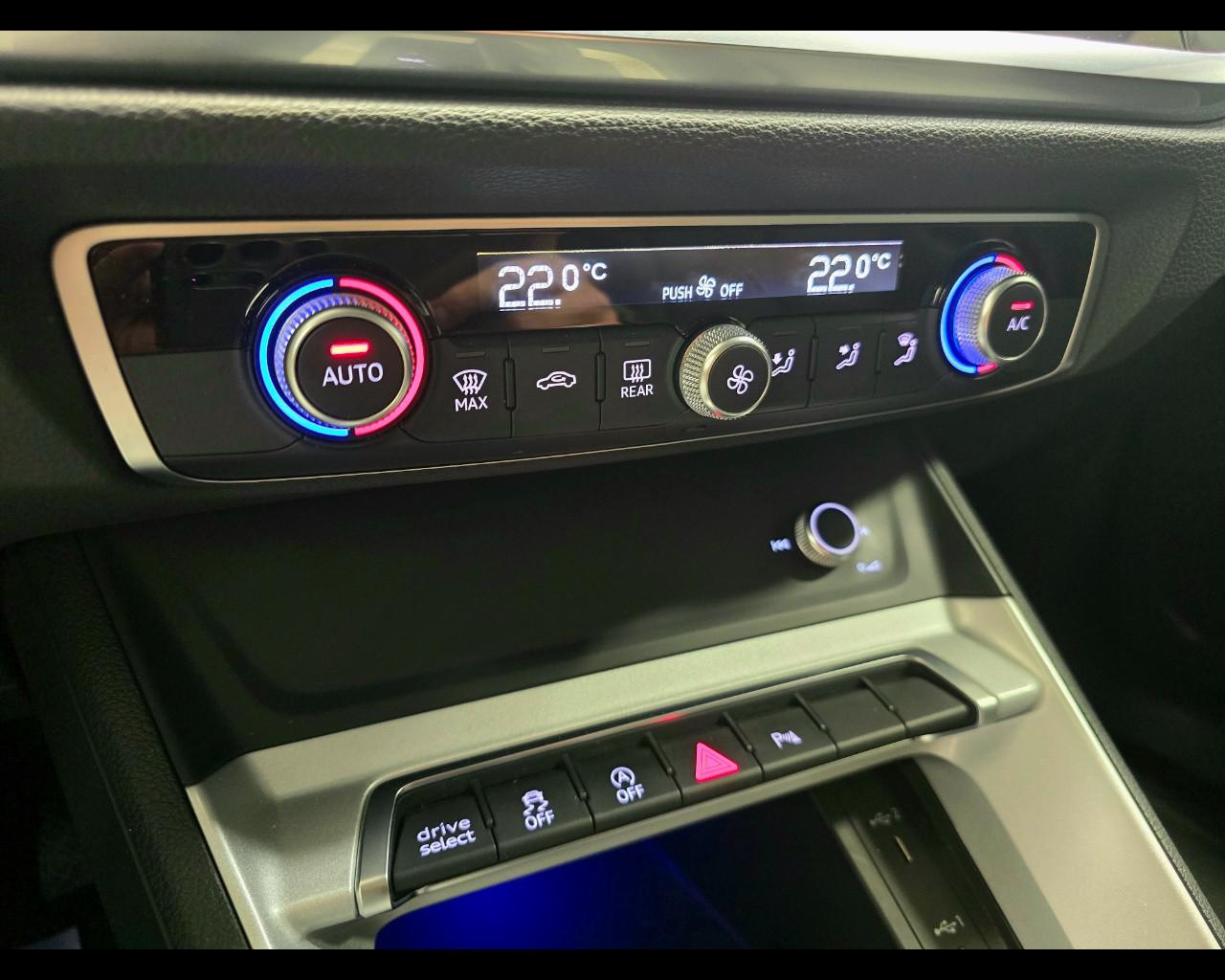 AUDI Q3 SPORTBACK 35 TDI S - TRONIC