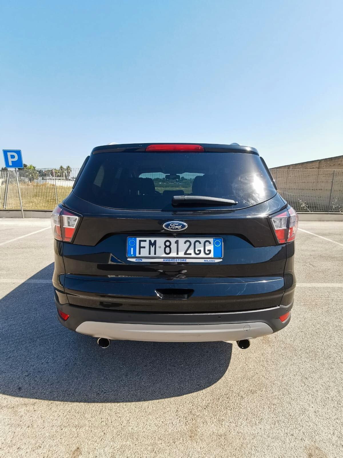 Ford Kuga 1.5 TDCI 120CV 2WD Powershift Tit.