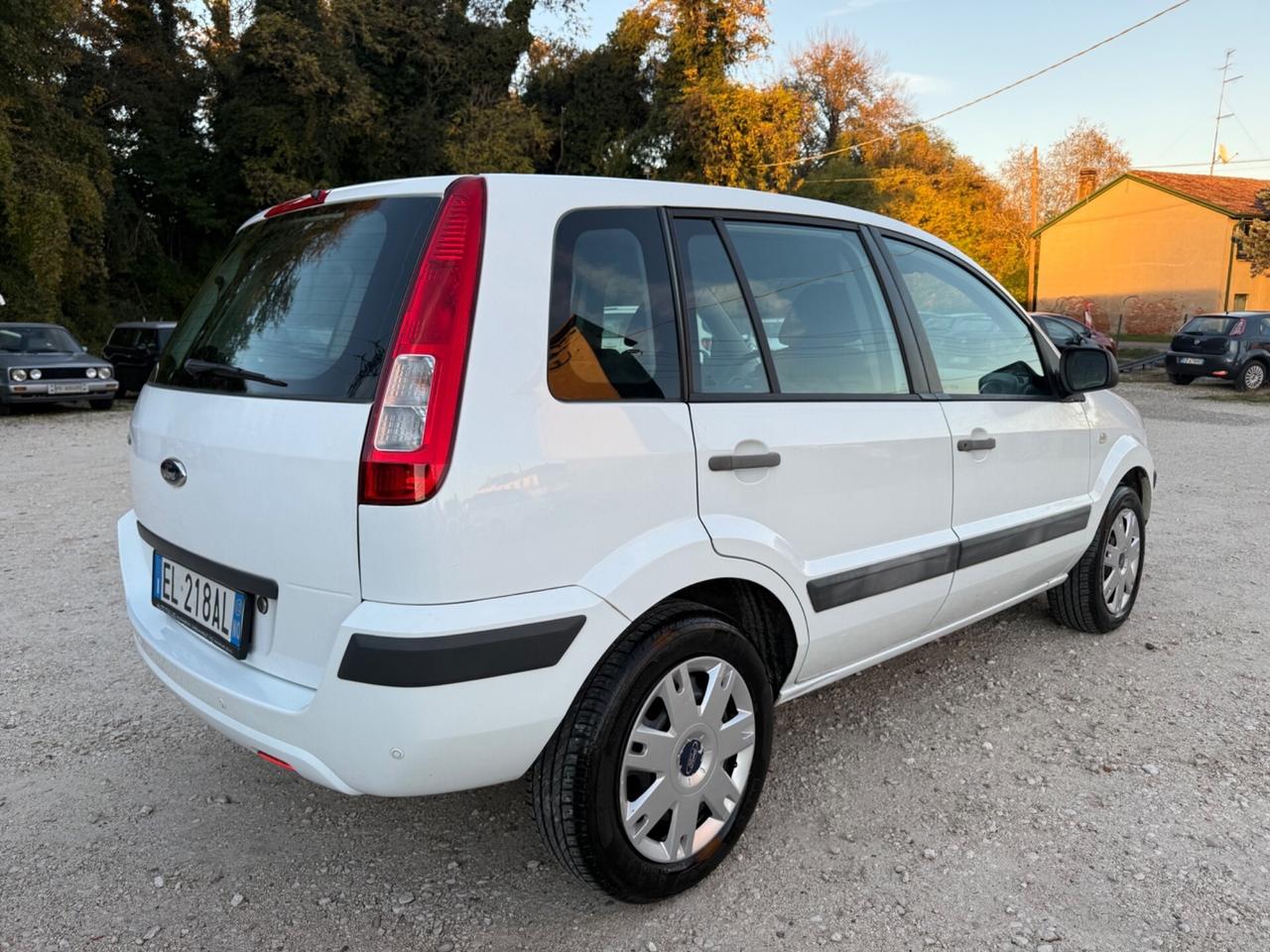 Ford Fusion 1.4 16V 5p. Garanzia