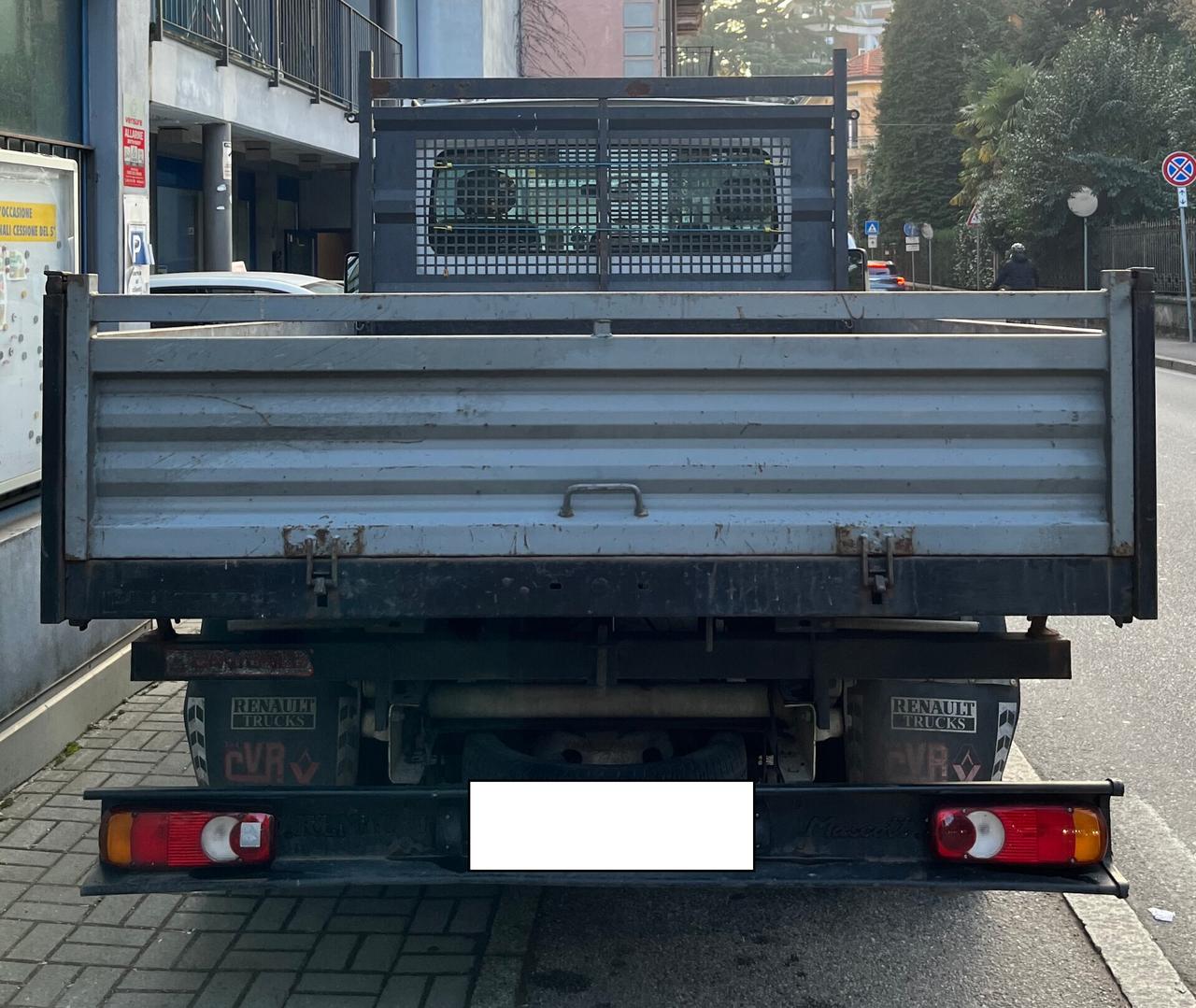 RENAULT MASCOTT - CASSONE RIBALTABILE TRILATERALE - AUTOCARRO 3 POSTI - RUOTE POSTERIORI GEMELLATE - PORTATA 800 KG