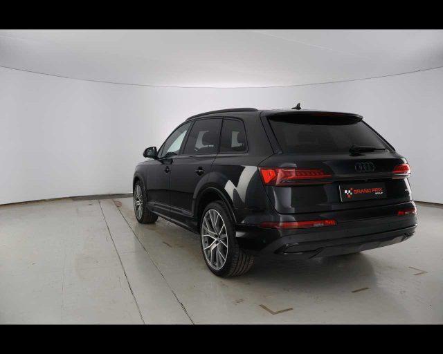 AUDI Q7 55 TFSI quattro tiptronic