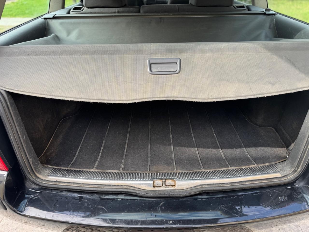 Volkswagen Passat 1.9 TDI/101 CV Var. Business