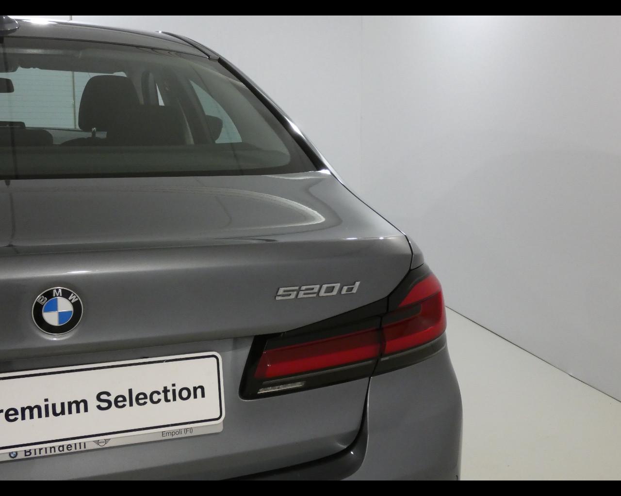 BMW Serie 5(G30/31/F90) - 520d 48V Business