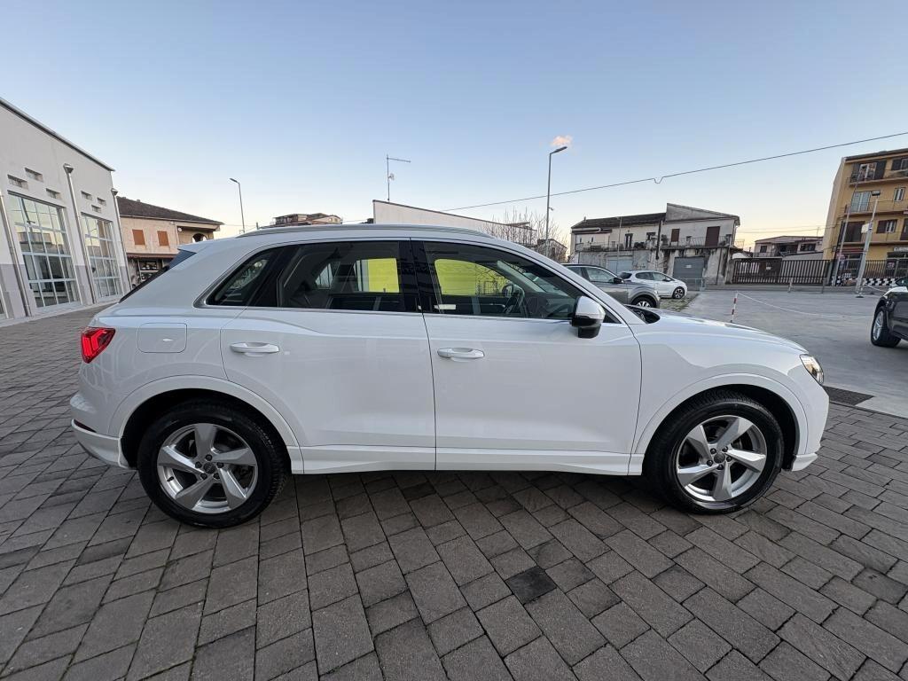 Audi Q3 35 TDI 2.0 150cv S tronic Business Advanced