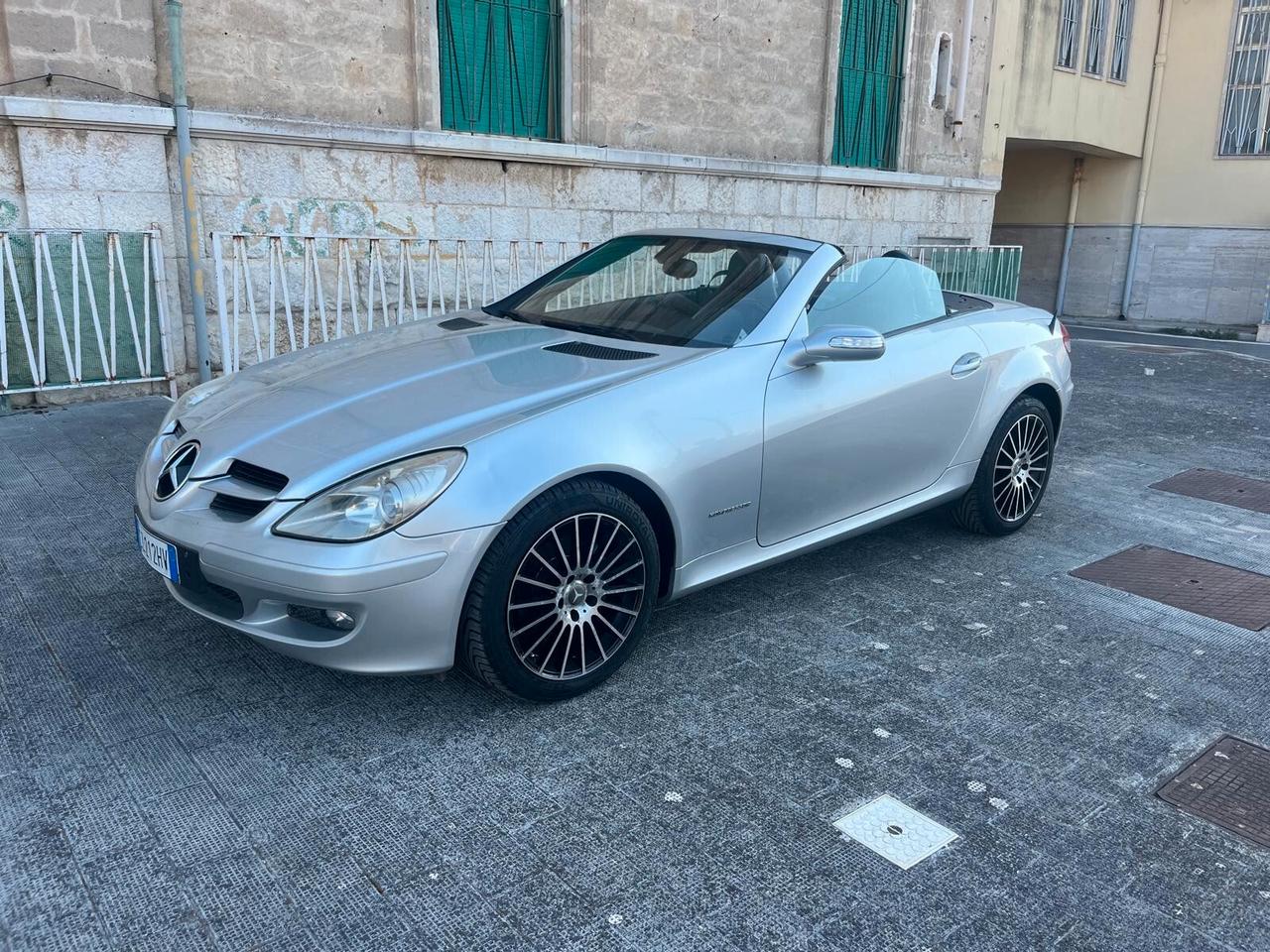 Mercedes-benz SLK 200 Kompressor Da Vetrina