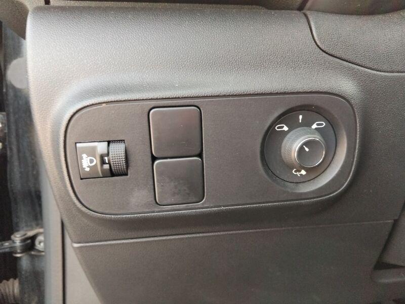 Citroën C3 III 2017 1.2 puretech Max s&s 110cv eat6