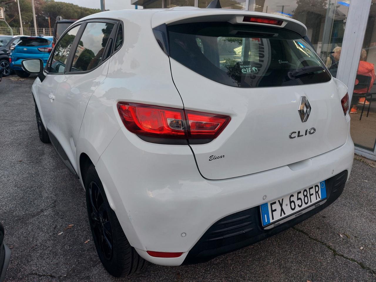 Renault Clio dCi 8V 90 CV 5 porte Moschino Zen