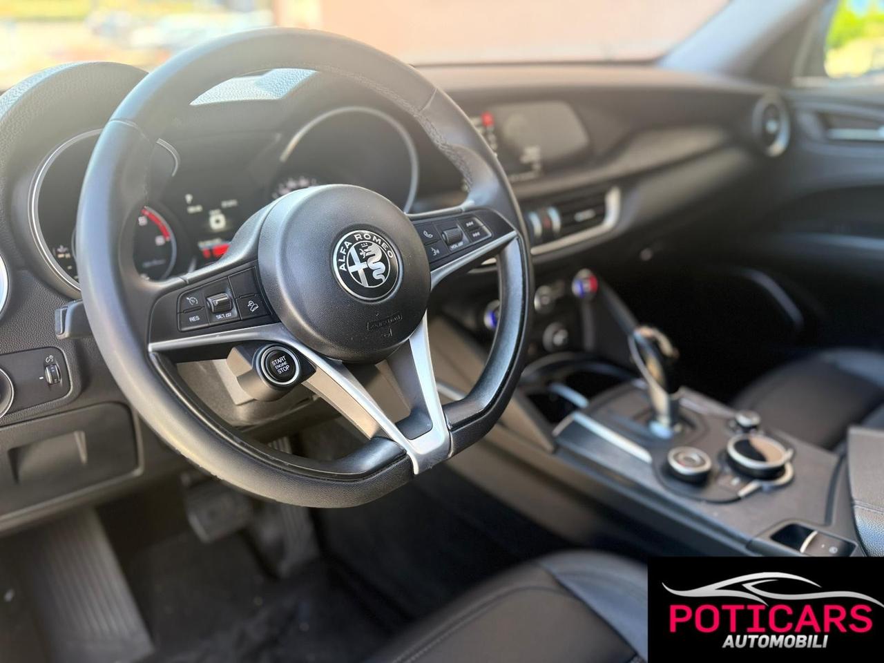 Alfa Romeo Stelvio 2.2 Turbodiesel 190 CV AT8 Q4 Business