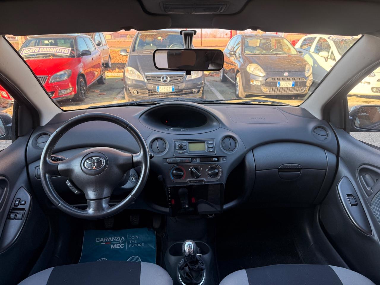 Toyota Yaris 1.0 5 porte