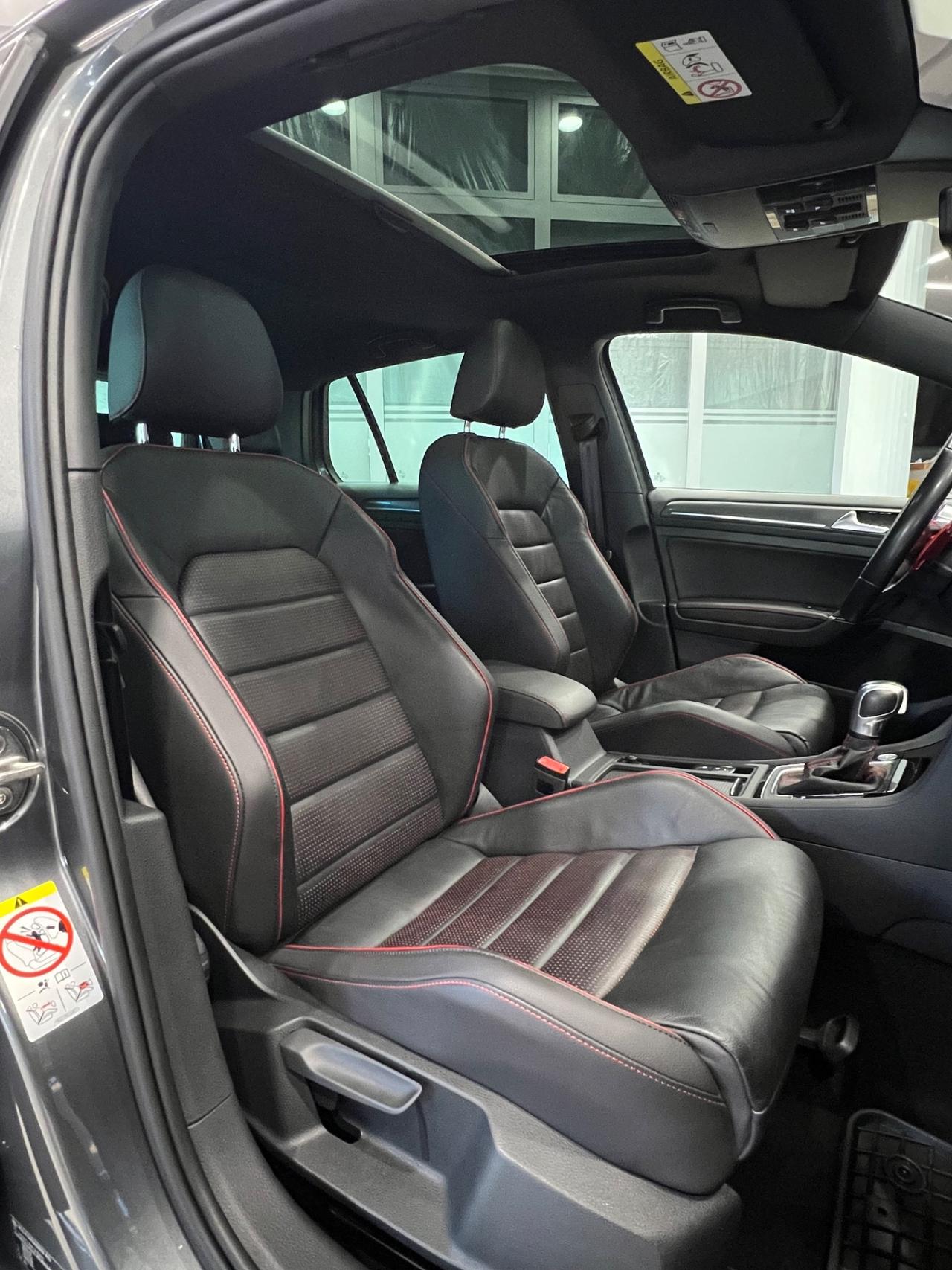 Volkswagen Golf GTI Performance 2.0 245 CV TSI DSG 5p. BMT