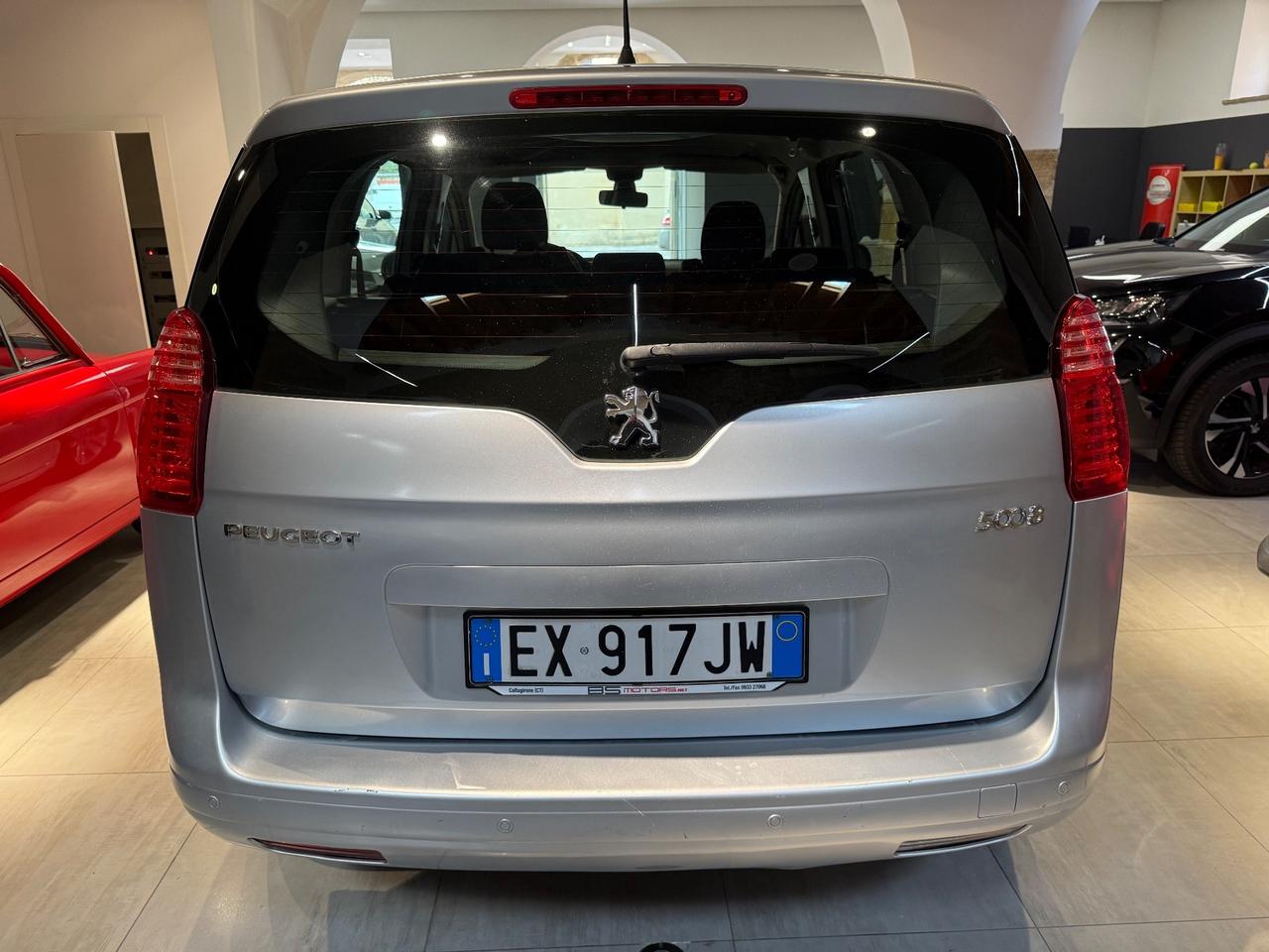 Peugeot 5008 2.0 HDi 150CV Tecno