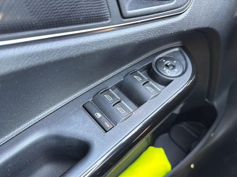 Ford B-Max 1.5 TDCi 75cv DPF Plus