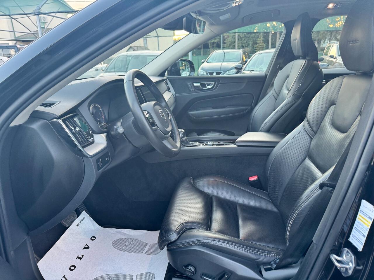 Volvo XC 60 2020 2.0 t5 Inscription awd geartronic my20